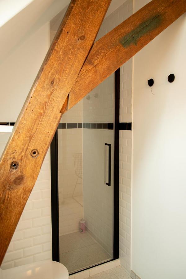 Double Room Private Bathroom