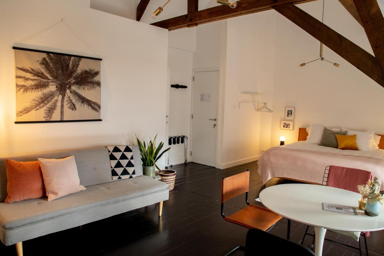 Double Room Private Bathroom